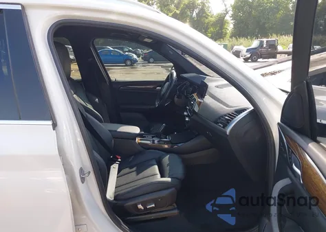 2019 BMW X3 xDrive30I z USA, uszkodzony, nr VIN 5UXTR9C53KLE21616